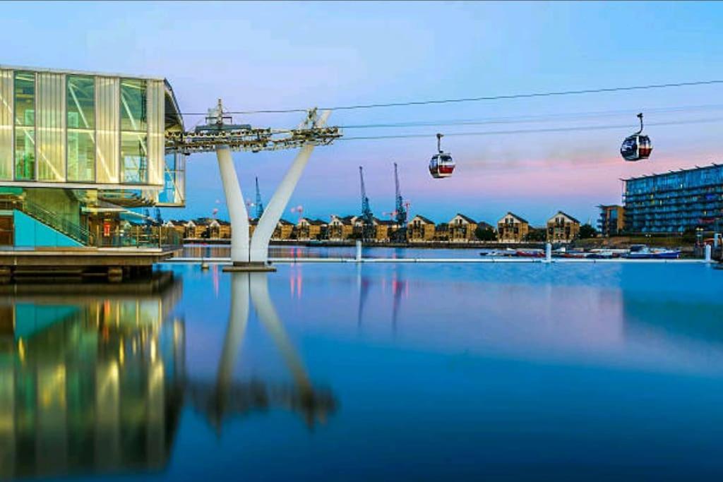 Bright, Nice Interior, Close To The City, 2 Bedroom Apartment Londres Exterior foto