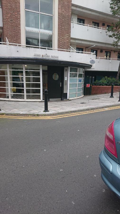 Bright, Nice Interior, Close To The City, 2 Bedroom Apartment Londres Exterior foto